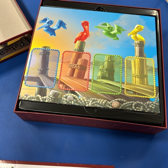 Pelican Cover Board Game with components - Picture 13 of 13